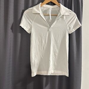 Collared/ Zipper top- size 4